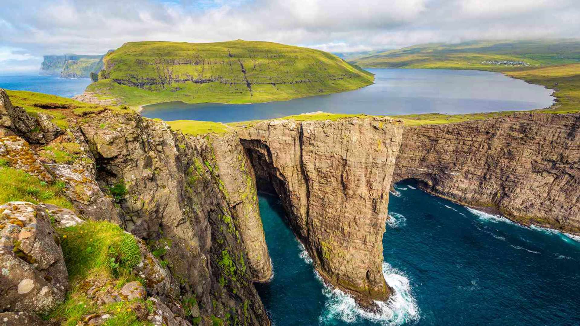 Fēru salu pārgājieni